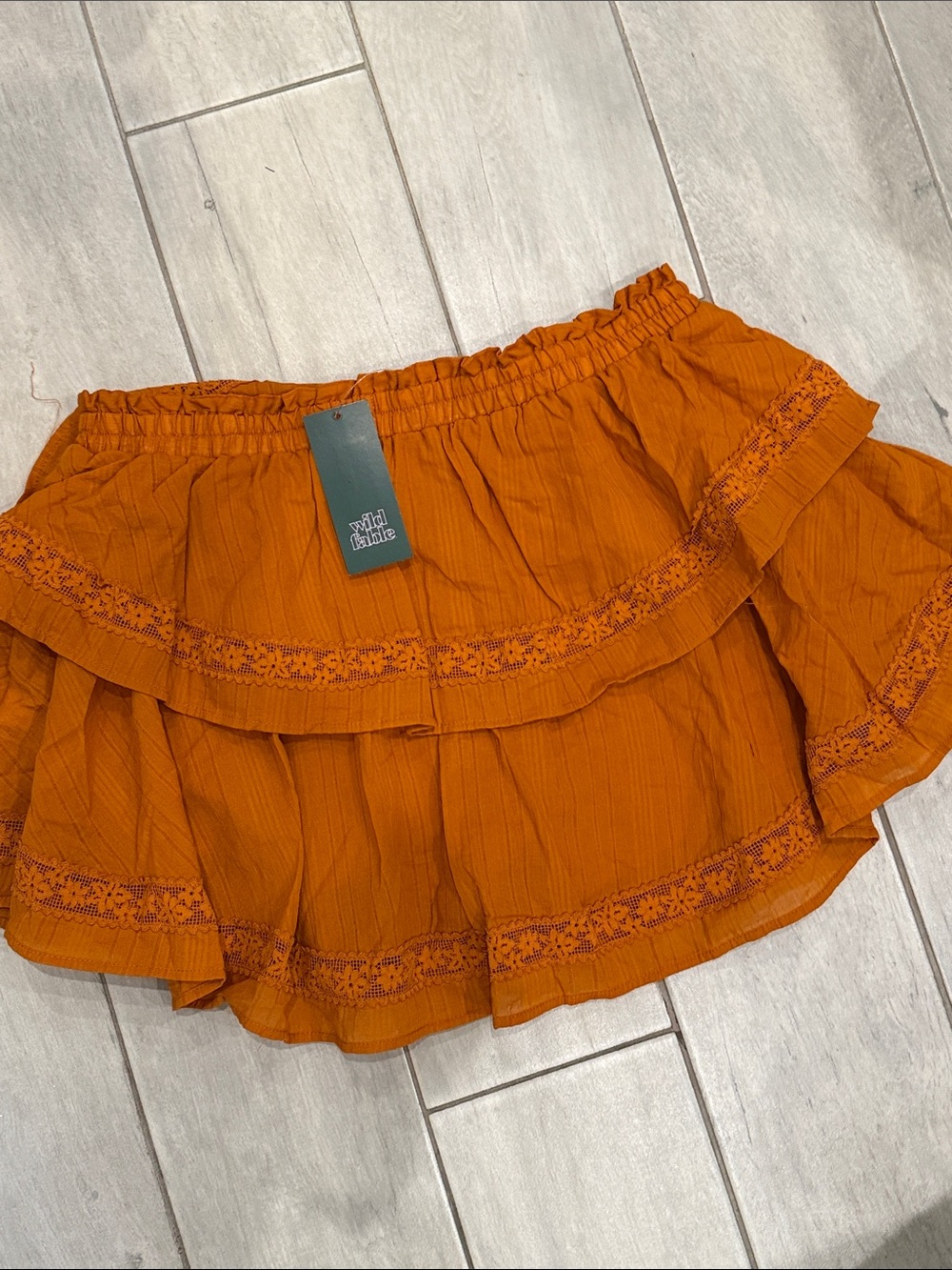 NWT wild fable Cotton Tiered Lace-Trim Mini Skirt in Burnt Orange - Picture 6 of 10